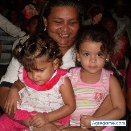 Dolis chica divorciada en Ciudad Bolívar