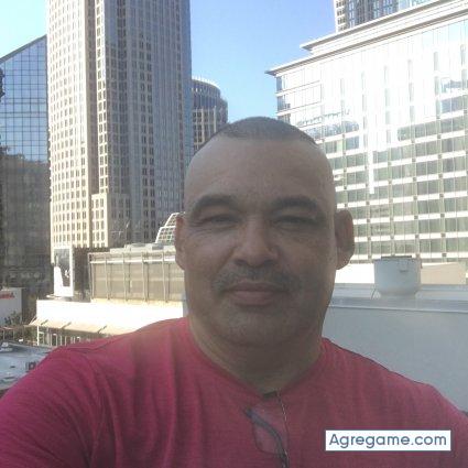 Serrano123456789 chico soltero en Angleton