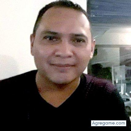 chaymon chico soltero en El Salvador