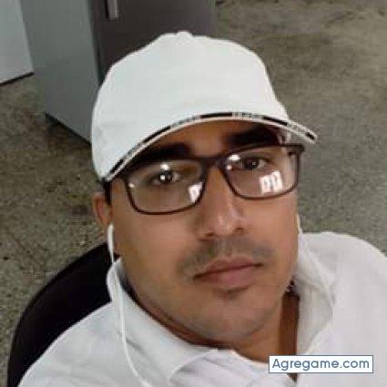 alcluis88 chico soltero en Santiago De Las Vegas