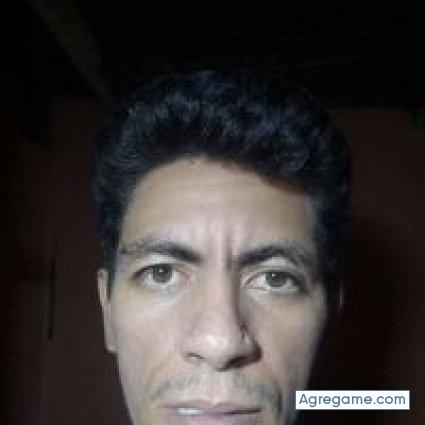 ricardochavez5207 chico soltero en Cojutepeque