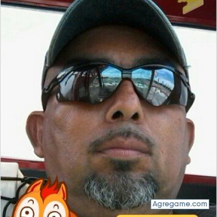 ARNOUX30 chico soltero en Thornton