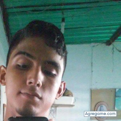 Zeke19 chico soltero en Ciudad Guayana