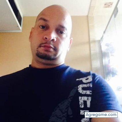 bonilla03 chico soltero en Peoria