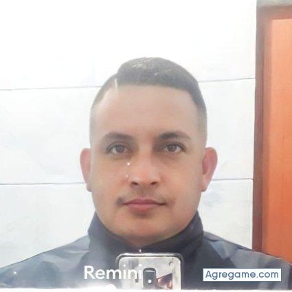 danismith chico separado en Chiclayo