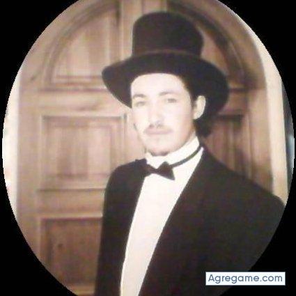 sexyhunter chico soltero en Huépil