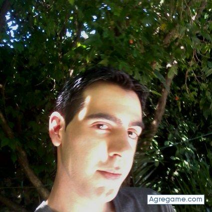 RobertsAV chico soltero en Guernica