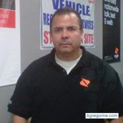 cakosville chico soltero en Quito