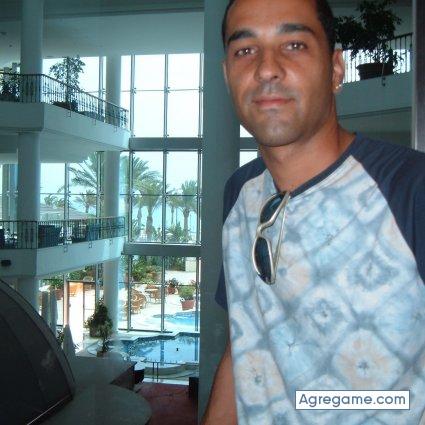 bluesant chico soltero en Moraditas De Taco