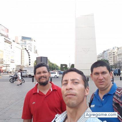 RiquiBZ chico soltero en Villa Krause