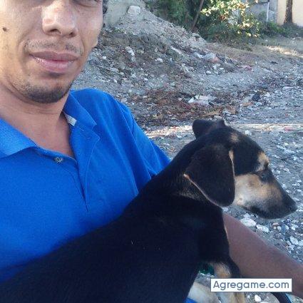 EDUARDO969 chico soltero en Catia La Mar