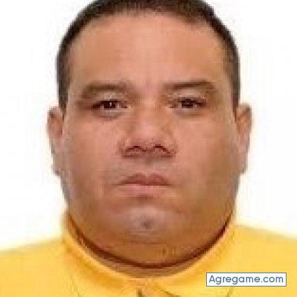 yaderva chico casado en Pueblo Nuevo