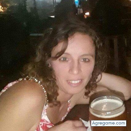 Claudiar chica soltera en La Plata