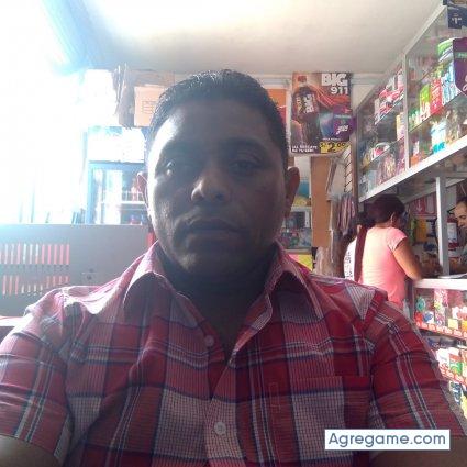 coronagonzalez chico soltero en Pucallpa