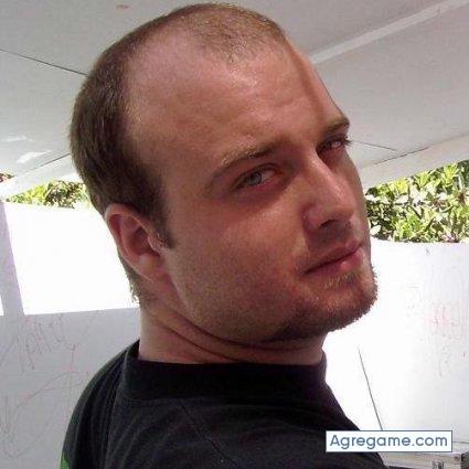Herre chico soltero en 