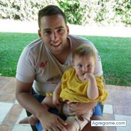 nicmoreno28 chico soltero en Chivilcoy