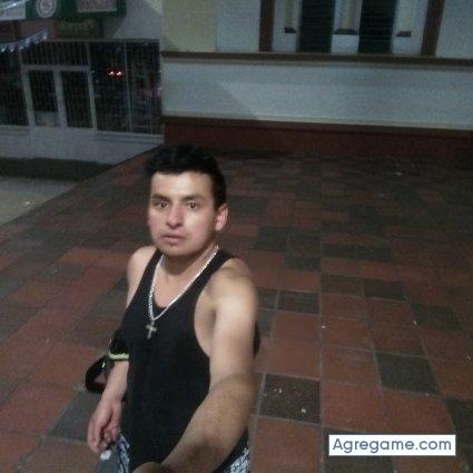 Alberto77777lindo chico soltero en Bogotá