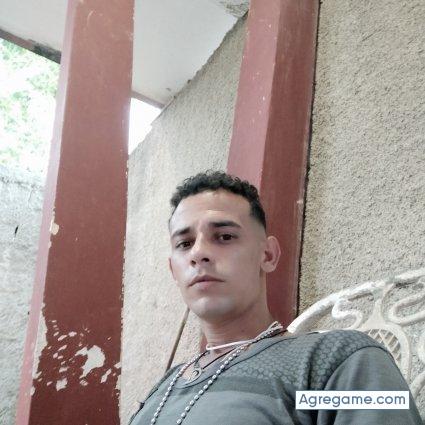 Alberto23239501 chico soltero en Centro Habana