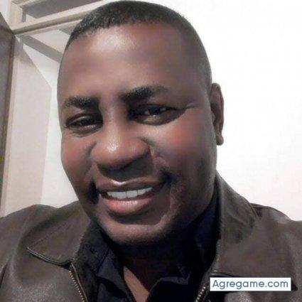 Elprofe1900 chico soltero en Santiago De Cali