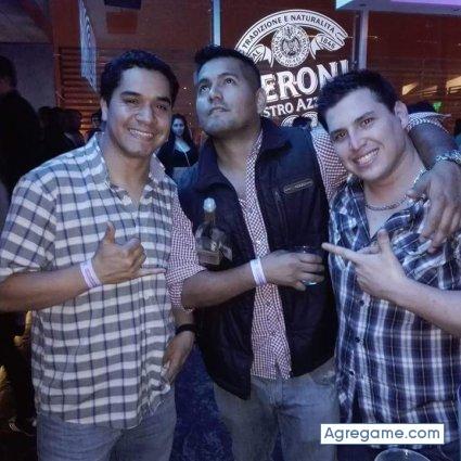 ALER30 chico soltero en Huancayo