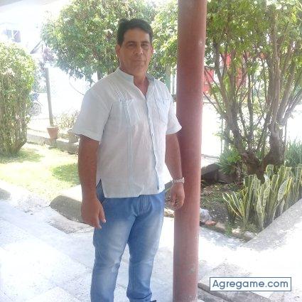 ydde28 chico soltero en Cerro