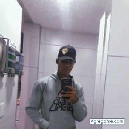 hectorhernandez9779 chico soltero en Chillanes