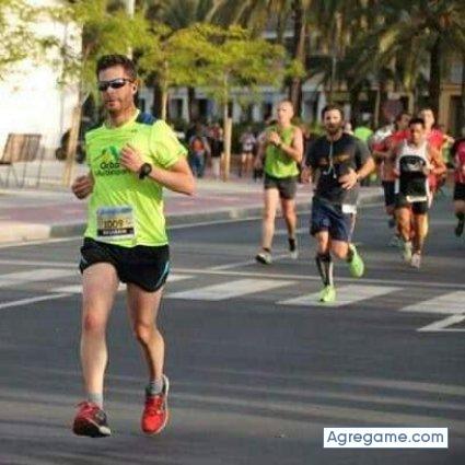 lucasdomenechballest chico soltero en Cazorla