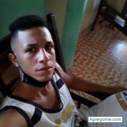 leonardomecias chico soltero en Manzanillo