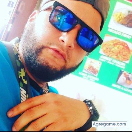 Yukarays chico soltero en Santiago