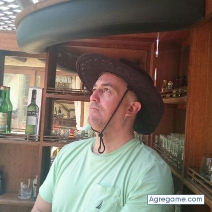 92630922 chico soltero en El Palqui