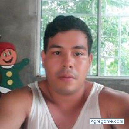 cmacea chico soltero en Montería