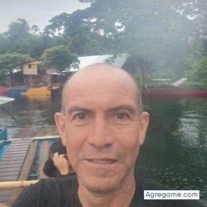 frank2264 chico divorciado en Durán