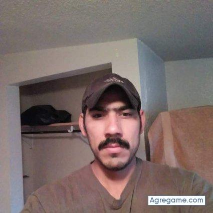 Indalfer chico soltero en Elmsford