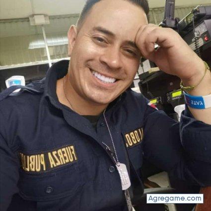 FranzVillalobos chico soltero en Jacó