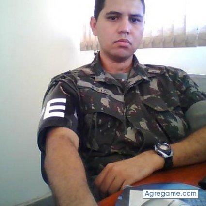 Enterrinisc chico soltero en 