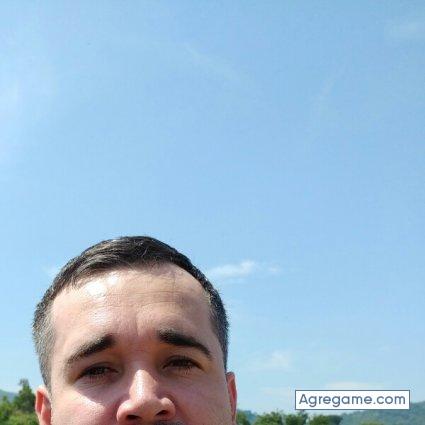 renealvarenga chico soltero en Sangüesa