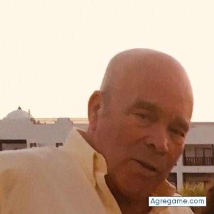 rucaag chico separado en Gallatin