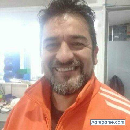 BardeCasanova chico soltero en Isidro Casanova