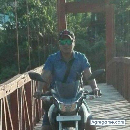 alejandroynonan chico soltero en Collique Bajo