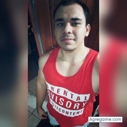 JuanCalos93 chico soltero en Heredia