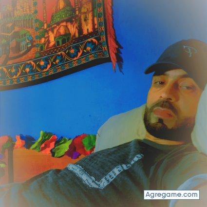 YaCCin91 chico soltero en Tudela