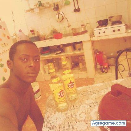 Alcidelazo chico soltero en Chivirico