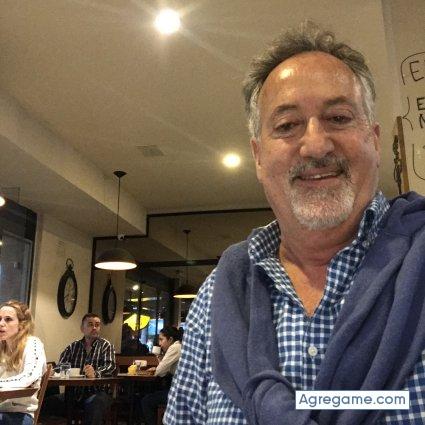 Alelastra chico soltero en Yacimiento Río Turbio