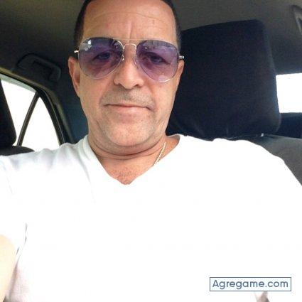 edgard101 chico soltero en Herndon