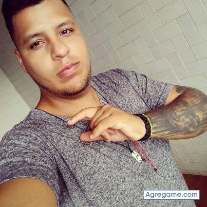 ccorni chico soltero en San Fernando