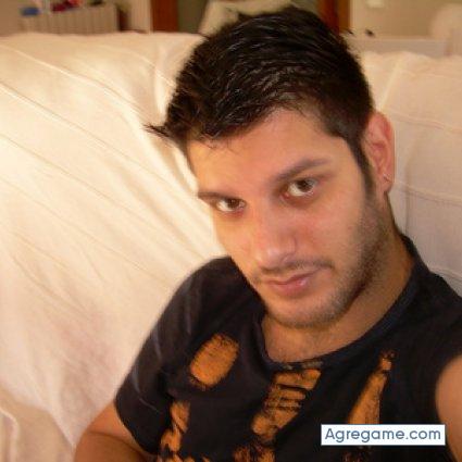 djcucu chico casado en Barcelona