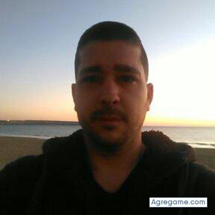 J3333 chico soltero en Monterroso