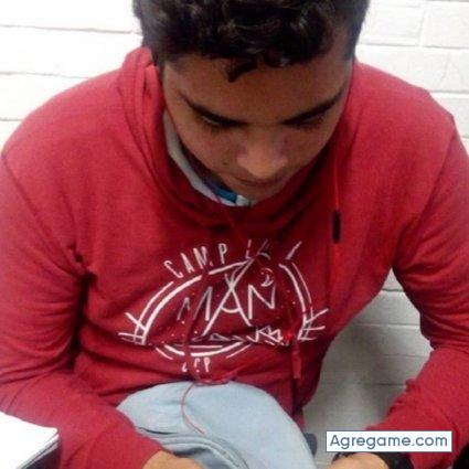 Mass2 chico soltero en Cancún