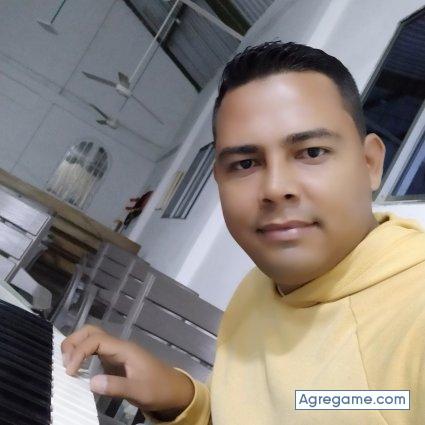 CarlosAGM chico soltero en Zulia