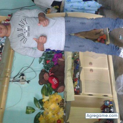 Cristhopheralexander chico soltero en Ahuachapán